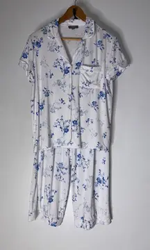 LOFT Women's PJ M Notch Ladies Collar Capri Sleep Pajama Set Blue‎ Floral Size M