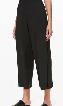 Lululemon Wanderer Culotte 6‎ Athleisure streetwear yoga workout minimalist