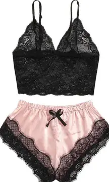 Elegant Black and Pink Lace Sleepwear Set