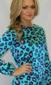 Tracy Negoshian Tunic Top S Blue Printed Leopard Print Blouse Cutout Pull Over