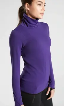 ATHLETA Flurry Downslope Turtleneck Size Small NWT Cosmic Blue