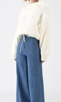 Chicwish Chunky Puff Sleeves Cropped Sweater Size Small/Medium in Off White