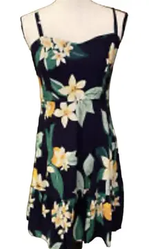 Old navy women’s orange blossom fit & flare tiered cami dress size large.