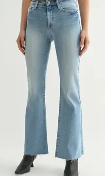 Just Black Mid Rise Straight Bootcut Raw Hem Jeans Light Wash Blue 27 / 4