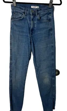 Pull & Bear SZ 4 super high waisted jeans