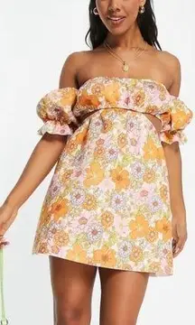 {8} ASOS Design Off Shoulder Cut Out Mini Skater Dress 70s Floral Print