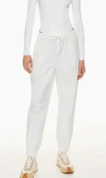 Aritzia Wilfred white joggers