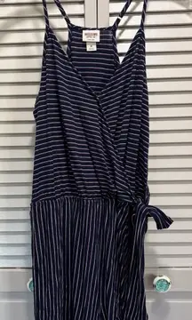 Mossimo Blue/White Striped Romper Adj Straps‎ Size M Elastic/Tie Waist V Neck
