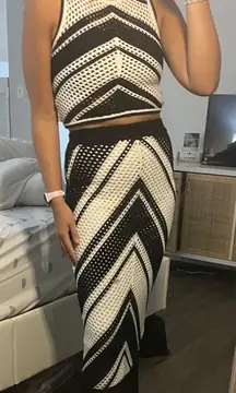 Black and White Two Pc Set