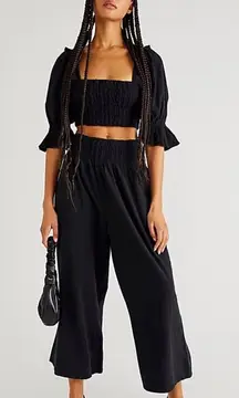 FREE PEOPLE ENDLESS SUMMER  AT EASE SET CROP TOP & PANT SET size medium NWOT