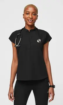 Figs Rafaela Oversized Scrub Top in Black, Size X-Large