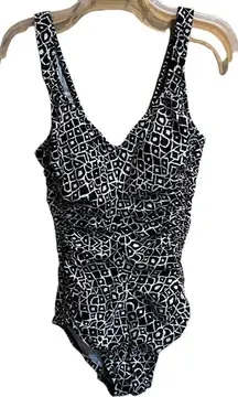 Maxine of Hollywood‎ Retro One Piece Swim Black White  Size USA 14 Ruching