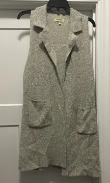 Monteau Lagenlook Beige Oatmeal Collared Long Line Sweater Vest Size Medium Warm