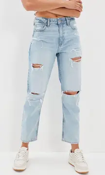 Outfitter Mom Straight Jeans