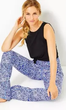 NWT Lilly Pulitzer UPF 50+ Luxletic Carpe Vita Flare Legging Blue Twisted Up XS