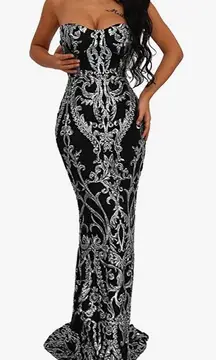 Elegant Black and Silver Prom Dress