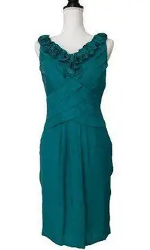 Woman’s Green V-Neck Shift Dress Sleevless, Sz 6.