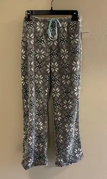 Pj Couture Snowflake Pajama Pants NWT