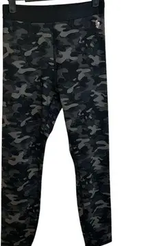 ELLIE CAMO 7/8 LEGGINGS