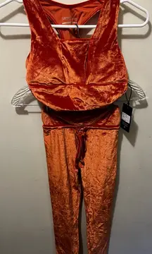 NWT Lanston sport copper velvet‎ two piece set jogger bra sz XS