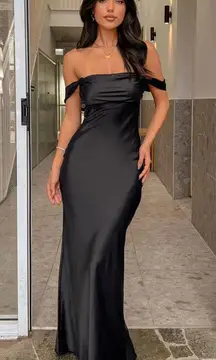 Ella Black Off Shoulder Formal Maxi Dress