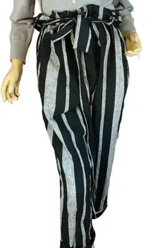 WHO WHAT WEAR BLACK & GRAY STRIPED LINEN BLEND PAPER BAG WAIST JOGGER PANTS