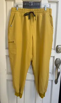FIGS Technical Collection Women's Mustard PO 1969 Jogger Scrub Pants XL Petite