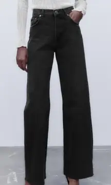 Zara Black The 90’s Full Length Raw Hem Jeans Size 2