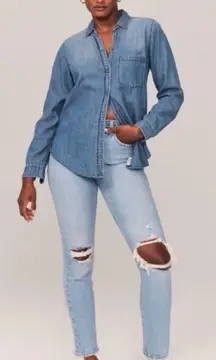 A&F Mom High Rise Jeans Curve Love