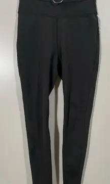 Pop Fit Leggings with Pockets on the Sides Size Medium Dark Gray