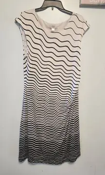 Ann Tyor Loft Ivory Blck Wave Striped Side Rushed Sleeveless Sheath Knit Dress