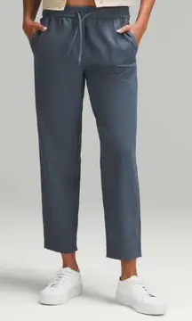 Lululemon Tapered-Leg Mid-Rise Pant 7/8 Length  Luxtreme Iron Blue Size XL