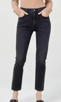 Agolde Revolve Merrel Quiet Luxury Preppy Minimalist Capsule Wardrobe Jean 27