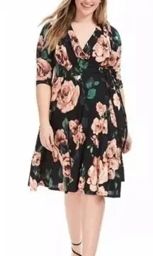 🆕 Unique Vintage Kelsie Wrap Dress Black Floral at Deadly Female Size Small