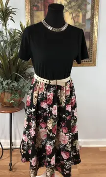 Sundress Floral Women Fit & Flare Dress Small Short Sleeve Pleated