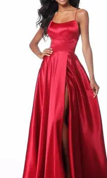 Sherri Hill Red Prom Dress / Ball Gown