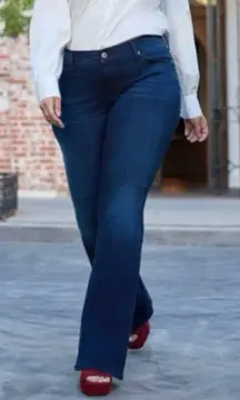 NWOT TORRID Luxe Slim Boot Super Stretch Mid-Rise Jean 16