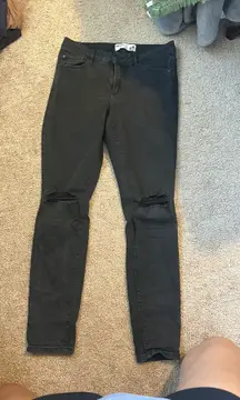 Black Ripped Skinny Jeans