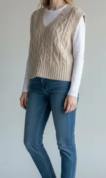 Ruby Moon Cable Knit V-Neck Sleeveless Sweater Vest, Tan, Size S, NWT