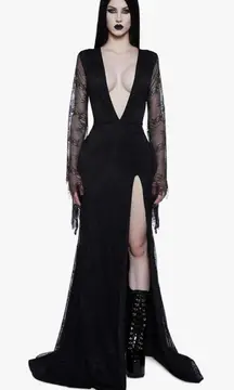 Dolls Kill Lace Morticia Vampire Queen Maxi XXS costume