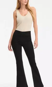 INC International Concepts NWT High-Rise Pull-On Flare Jeans
