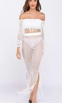 Vnvne white fringe cropped mesh top shirt with matching long fringe skirt med co