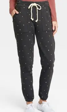 Universal Thread fleece joggers
