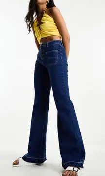 NWT  high waist button front Fierce flare jeans in river blue
