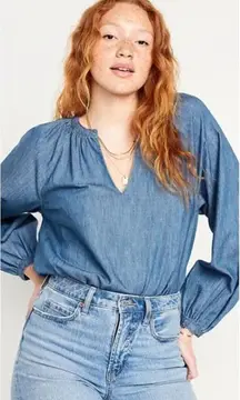 Old Navy Long-Sleeve Chambray Split Neck‎ Top Size Small Poet Peasant