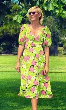 WAYF NWT  Puff Sleeve Floral Midi Dress