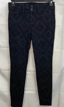 One 5 One women's black textured geometric stretch skinny casual soft pants 10