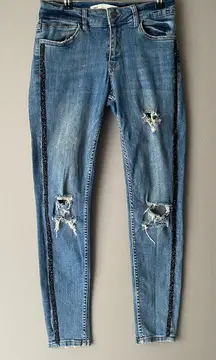 Zara sz 4  blue‎  Z1975 distressed jeans