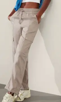 Athleta Celestial High Rise Utility Pant in Feather size Medium