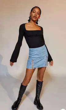 Urban Outfitters BDG Lace- Up Denim Skirt  Size XS  NWT